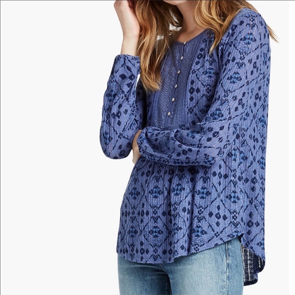 Lucky brand top